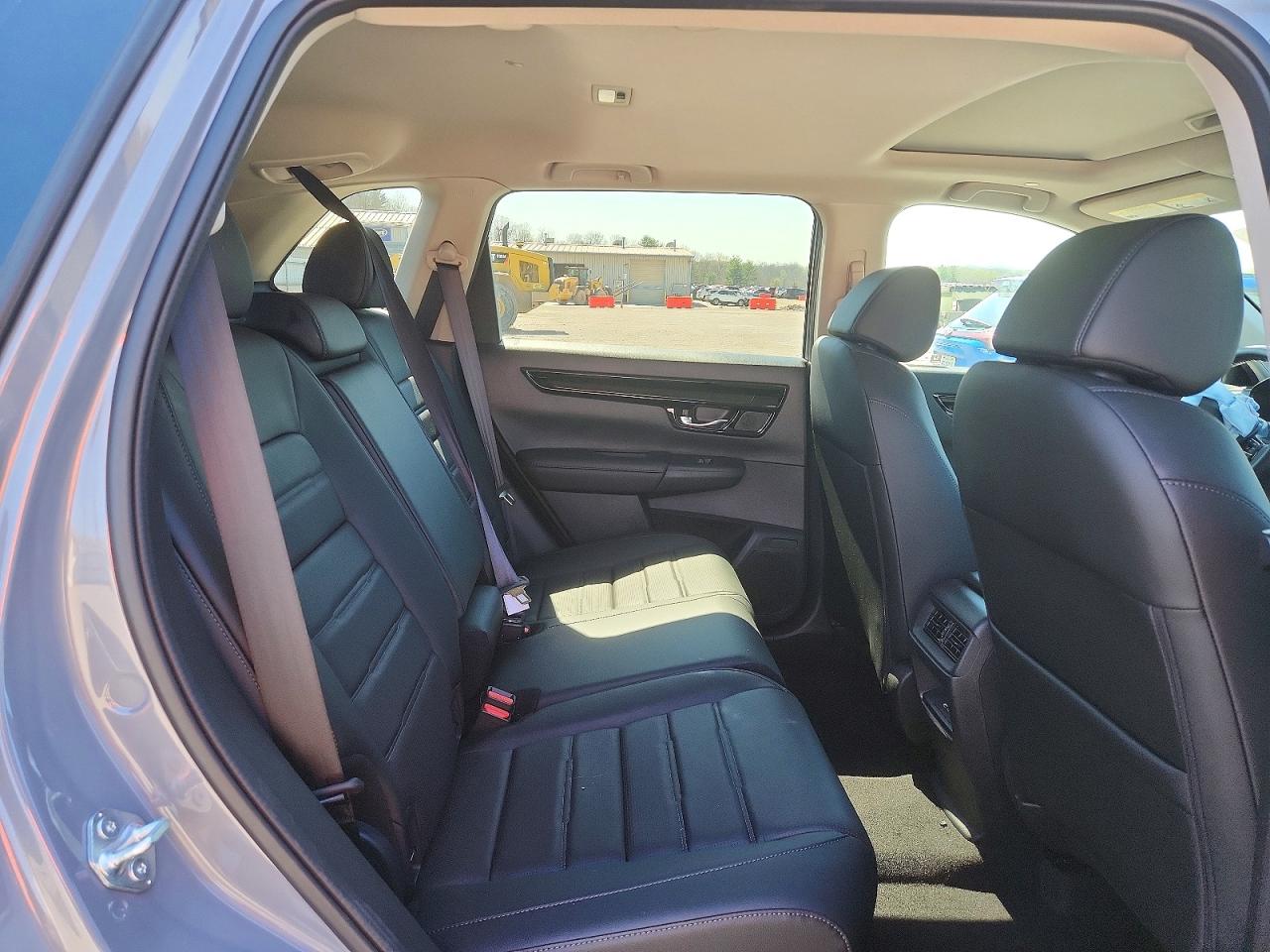 2026 Honda Crv VIN 2HKRS4H7XTH415408 photo 11