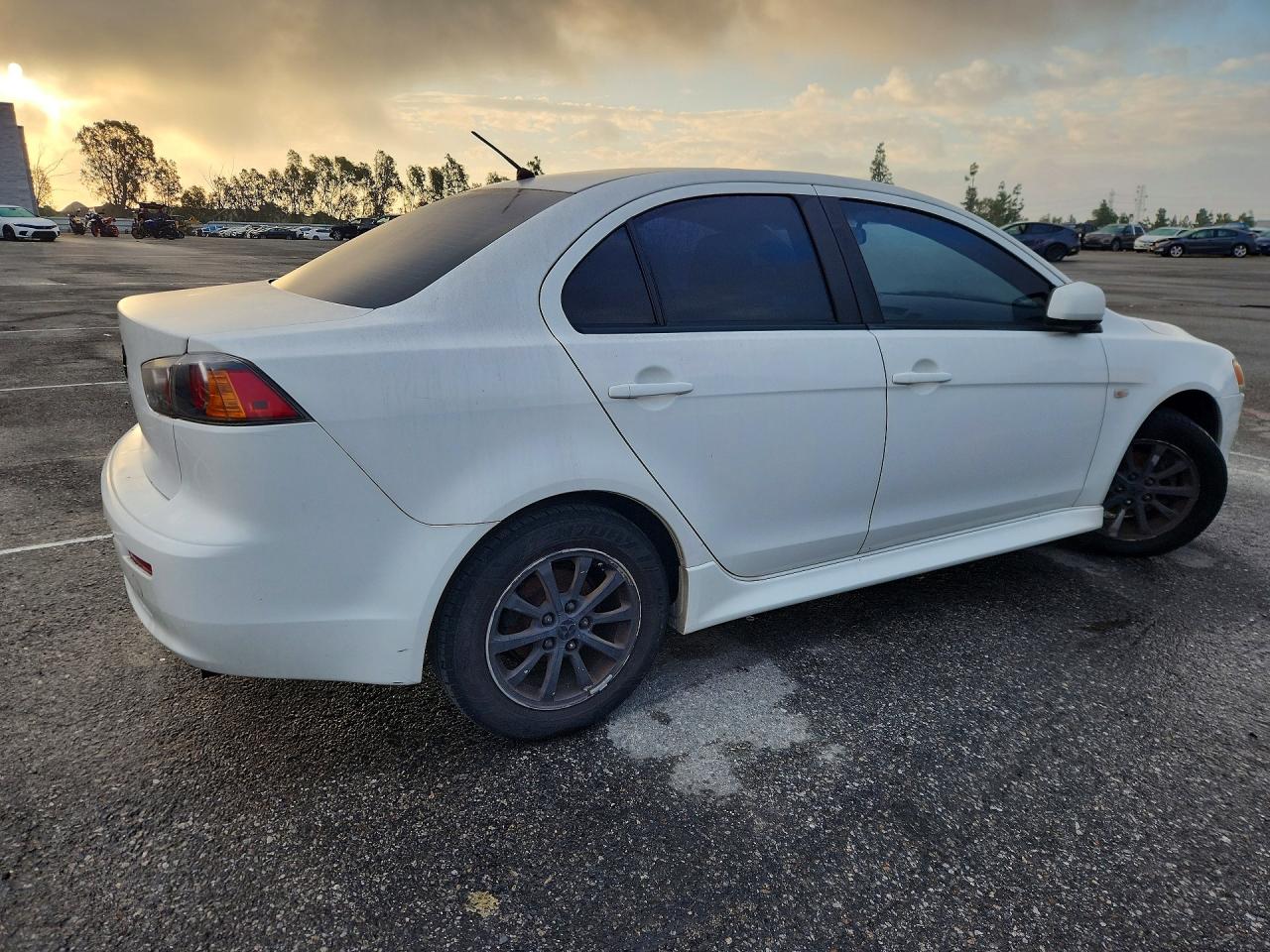 2010 Mitsubishi Lancer VIN JA32U2FU6AU030499 photo 3