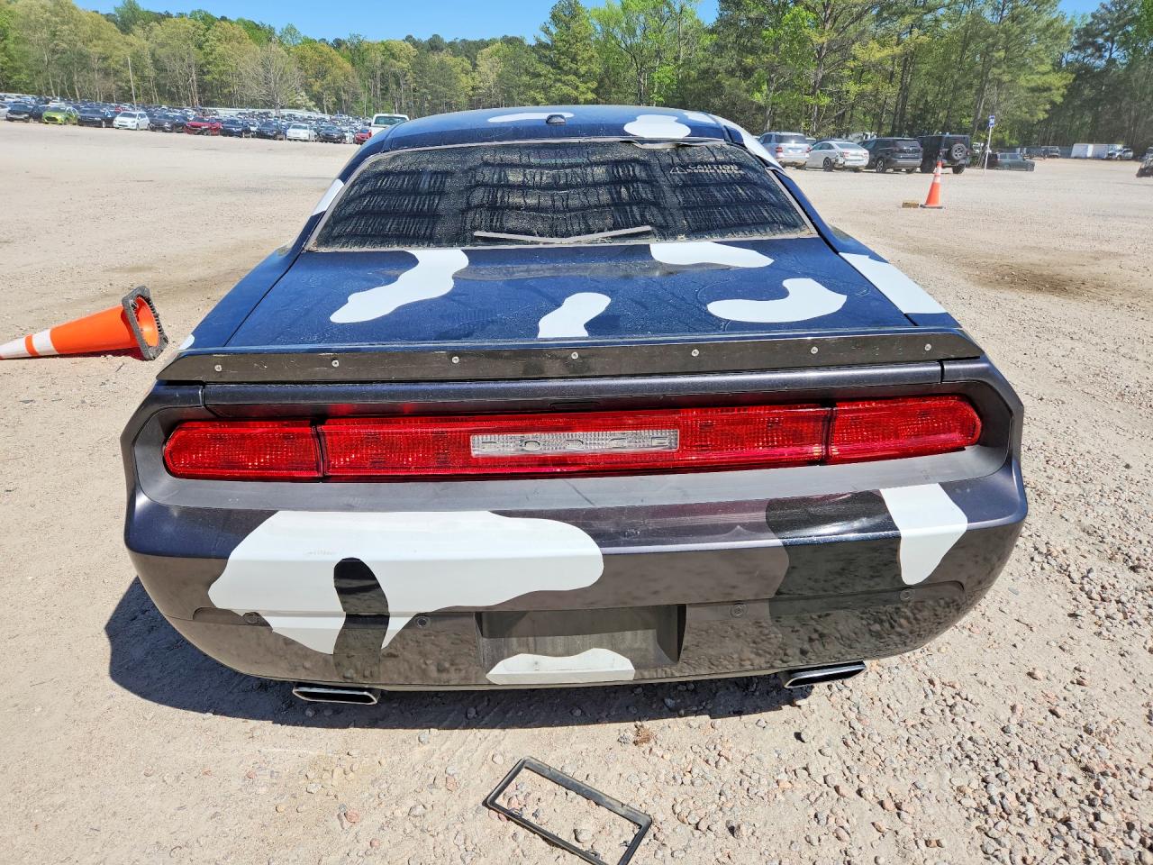 2013 Dodge Challenger VIN 2C3CDYBT0DH651724 photo 6