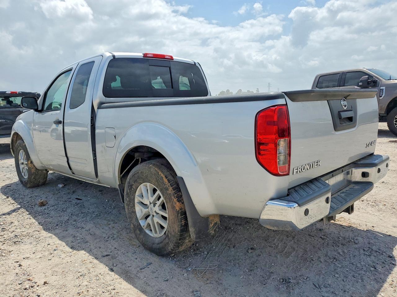 2020 Nissan Frontier VIN 1N6ED0CFXLN727306 photo 2