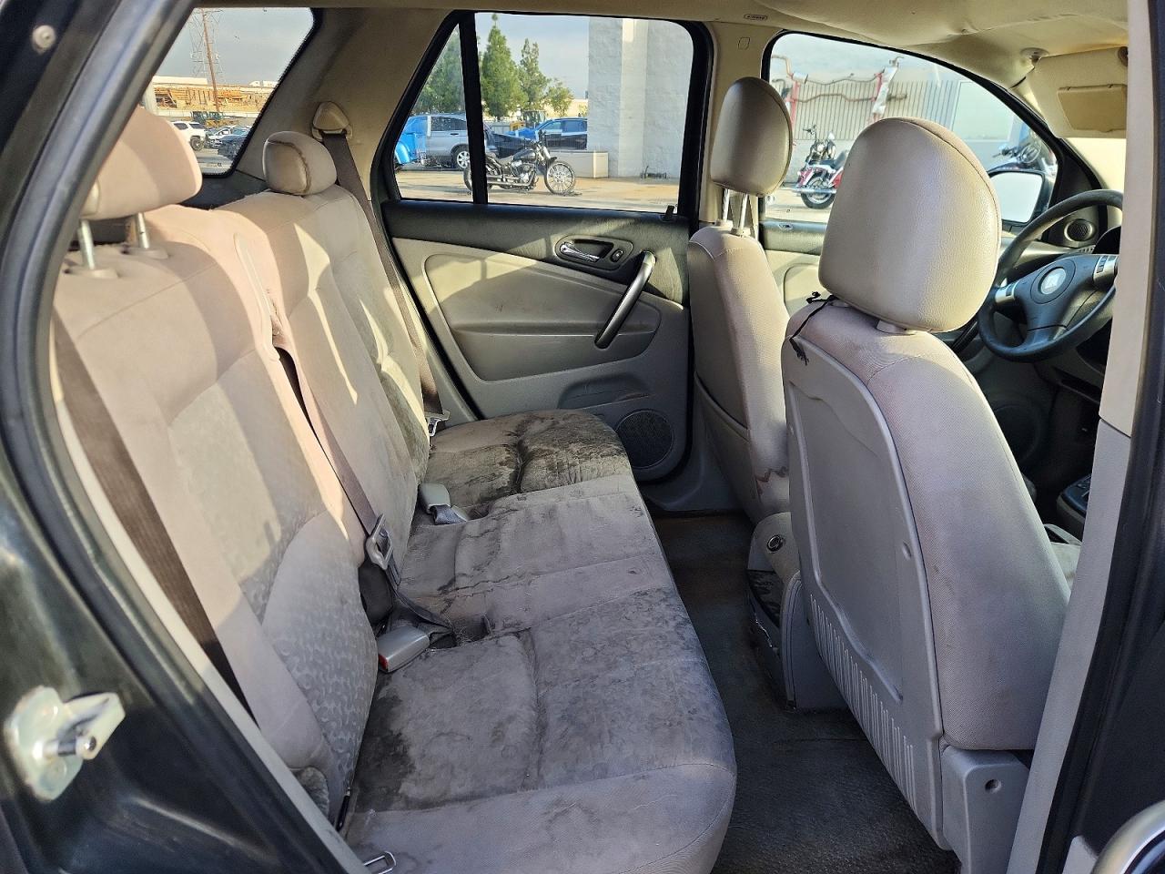 2006 Saturn Vue VIN 5GZCZ33D26S838481 photo 10