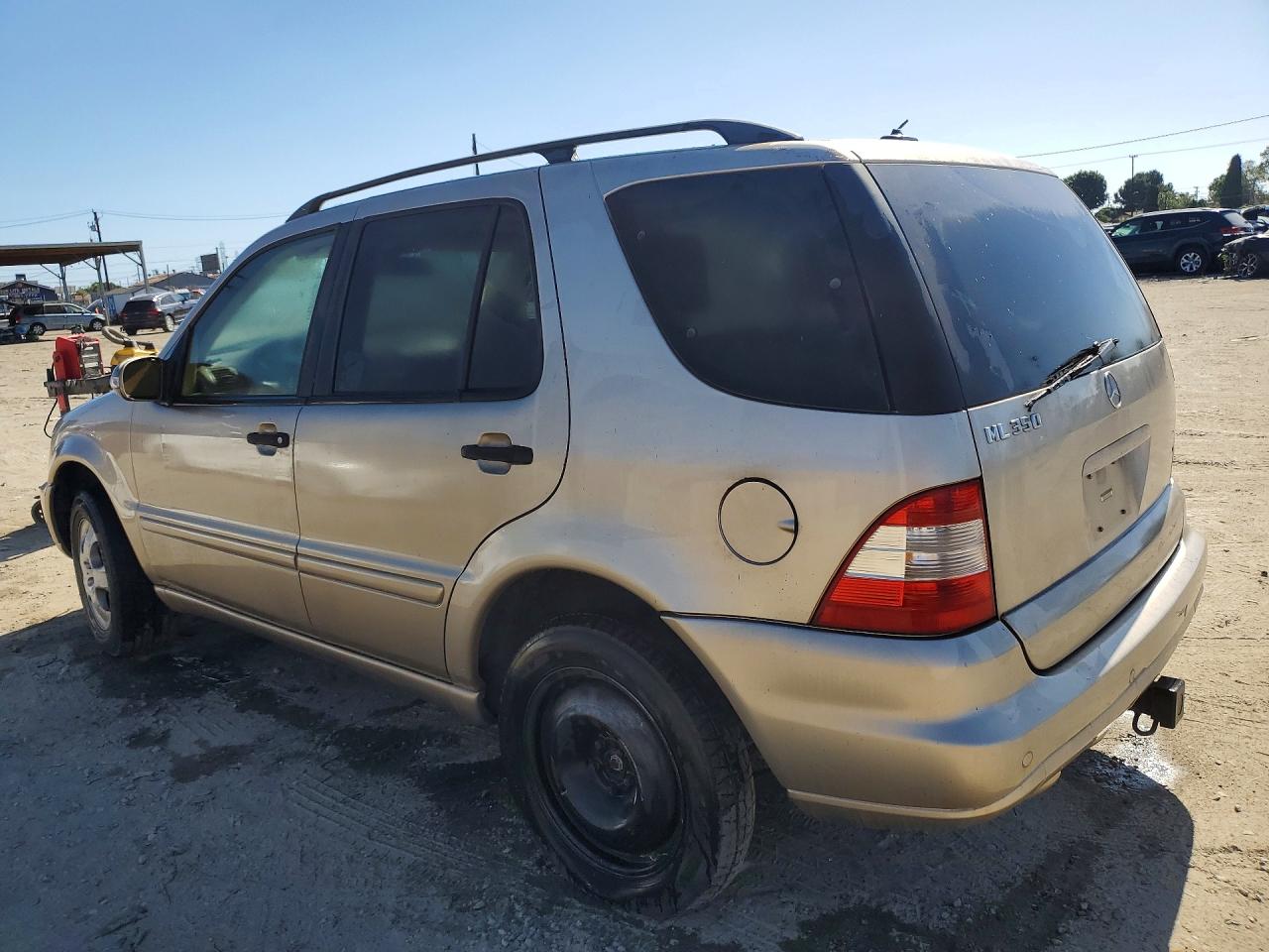 2003 Mercedes-Benz Ml 350 VIN 4JGAB57E93A421111 photo 2