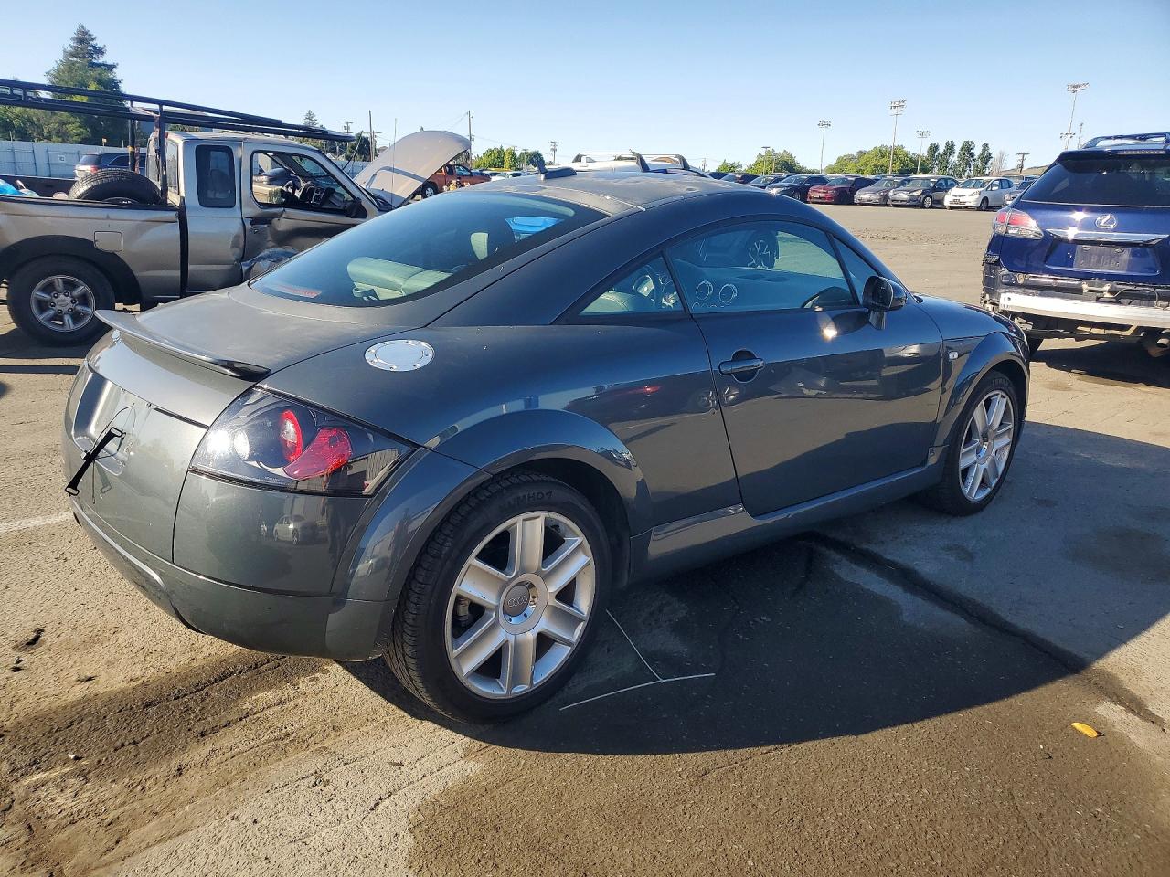 2005 Audi Tt VIN TRUSC28N151011477 photo 3
