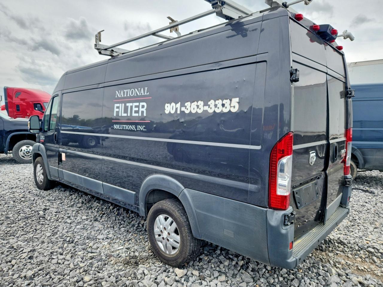 2014 RAM Promaster VIN 3C6URVJG5EE122858 photo 2