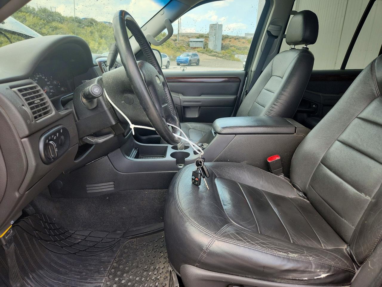 2004 FORD Explorer VIN 1FMZU75W14UA99360 photo 7