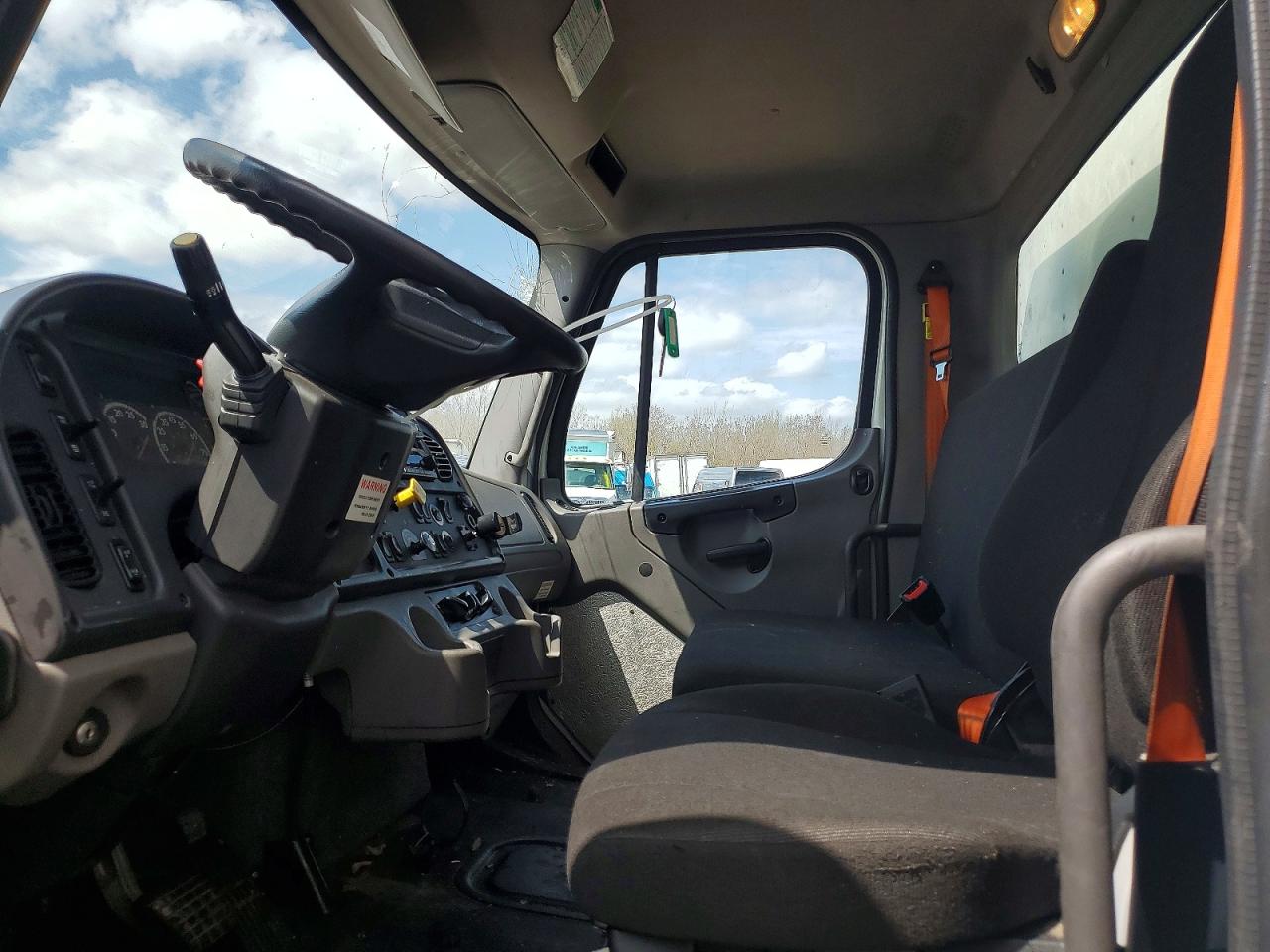 2022 FREIGHTLINER All other VIN 3ALACWFC7NDNU0545 photo 7