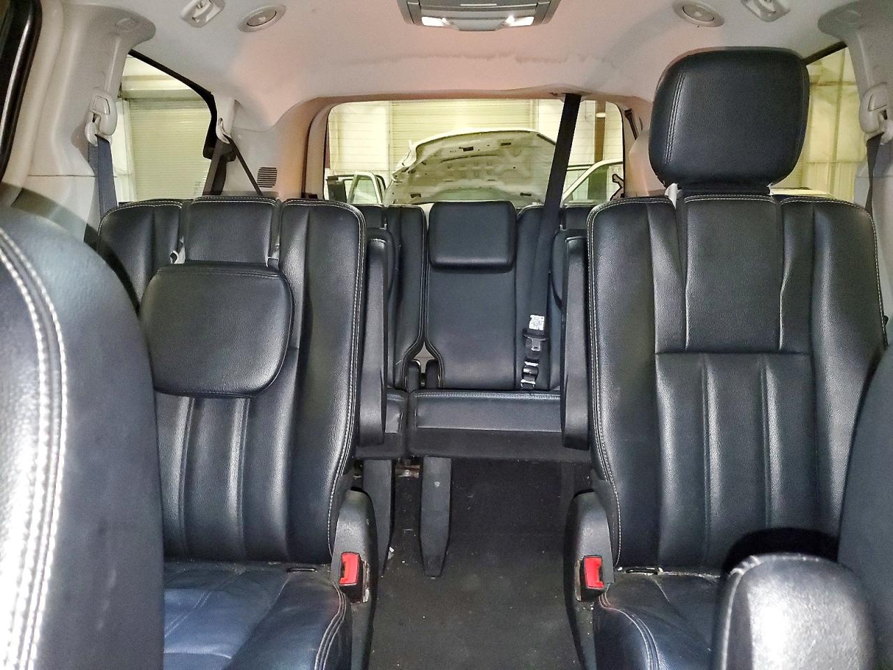 2015 Chrysler Minivan VIN 2C4RC1BG7FR510410 photo 10