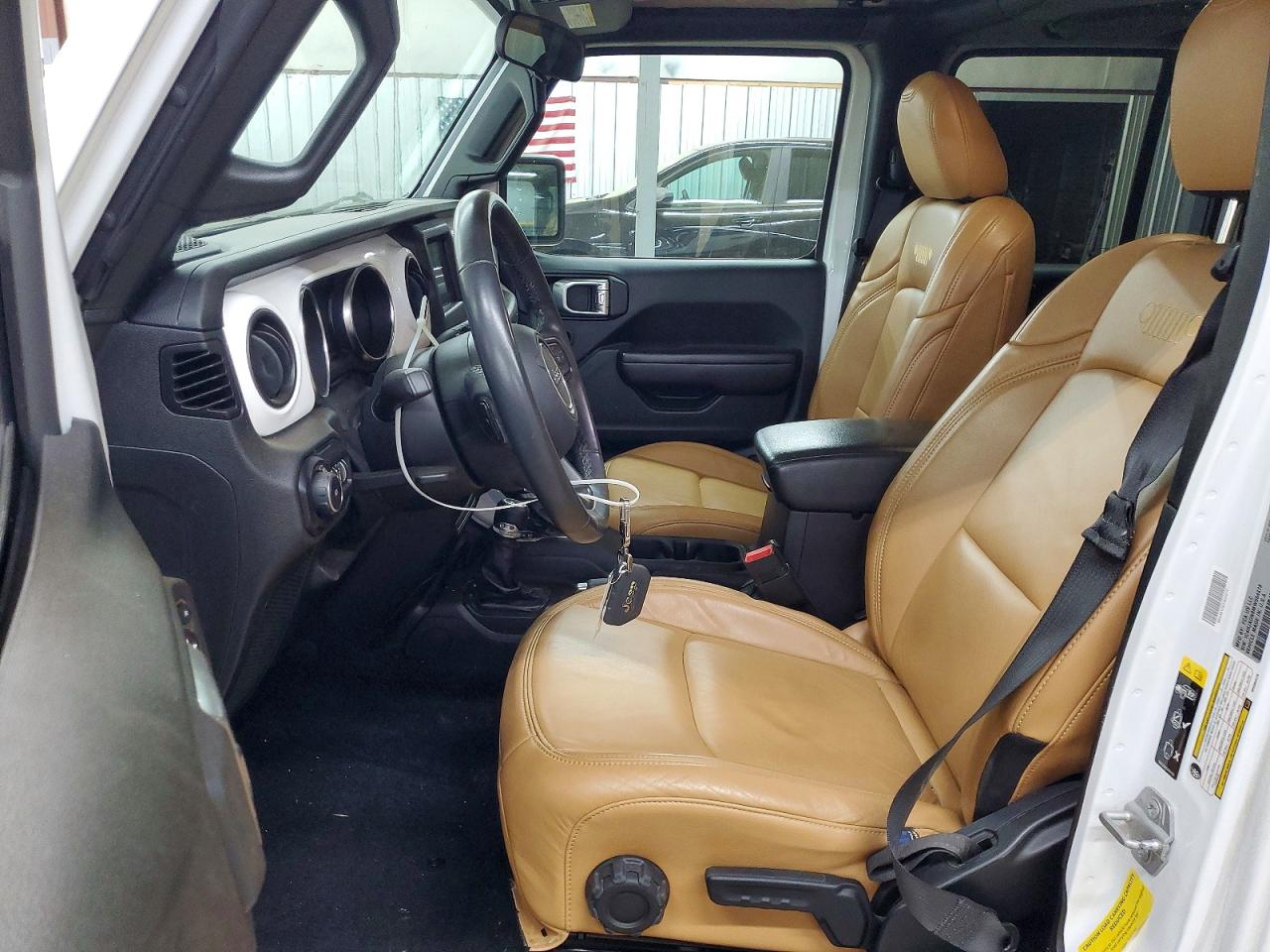 2021 Jeep Wrangler / VIN 1C4HJXDN8MW564478 photo 7