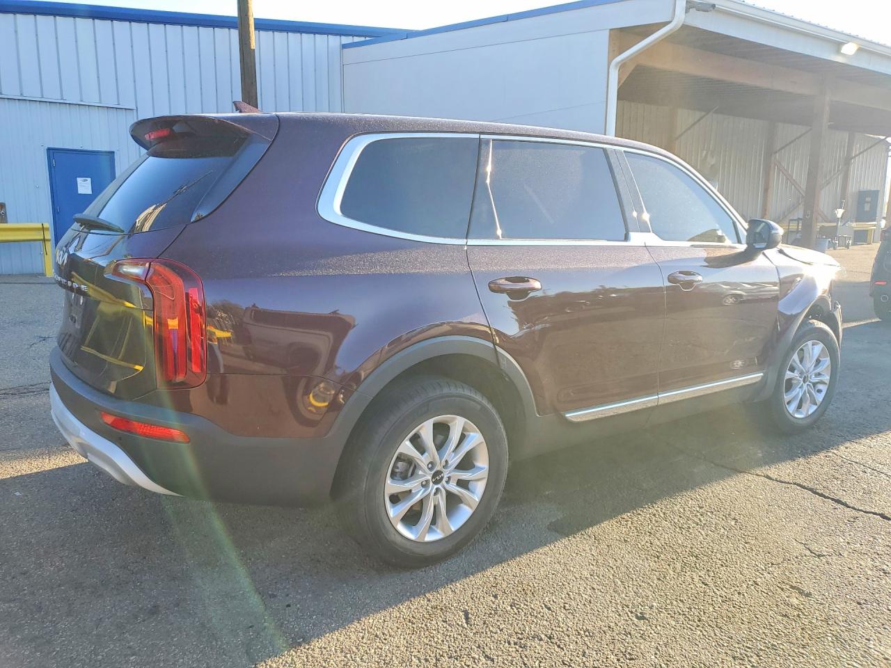 2022 Kia Telluride VIN 5XYP2DHC0NG292569 photo 3