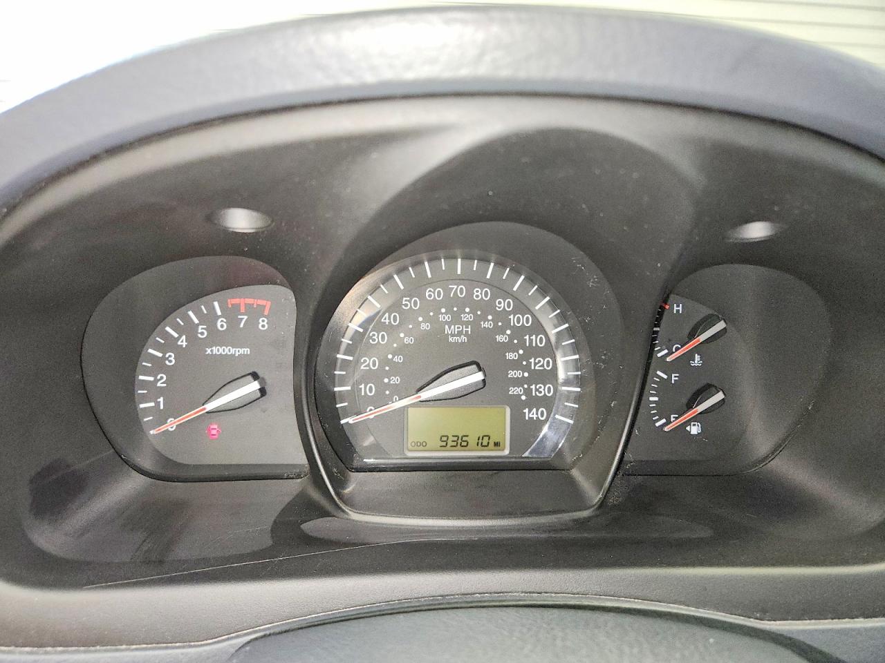 2009 Kia Spectra VIN KNAFE221695609152 photo 9
