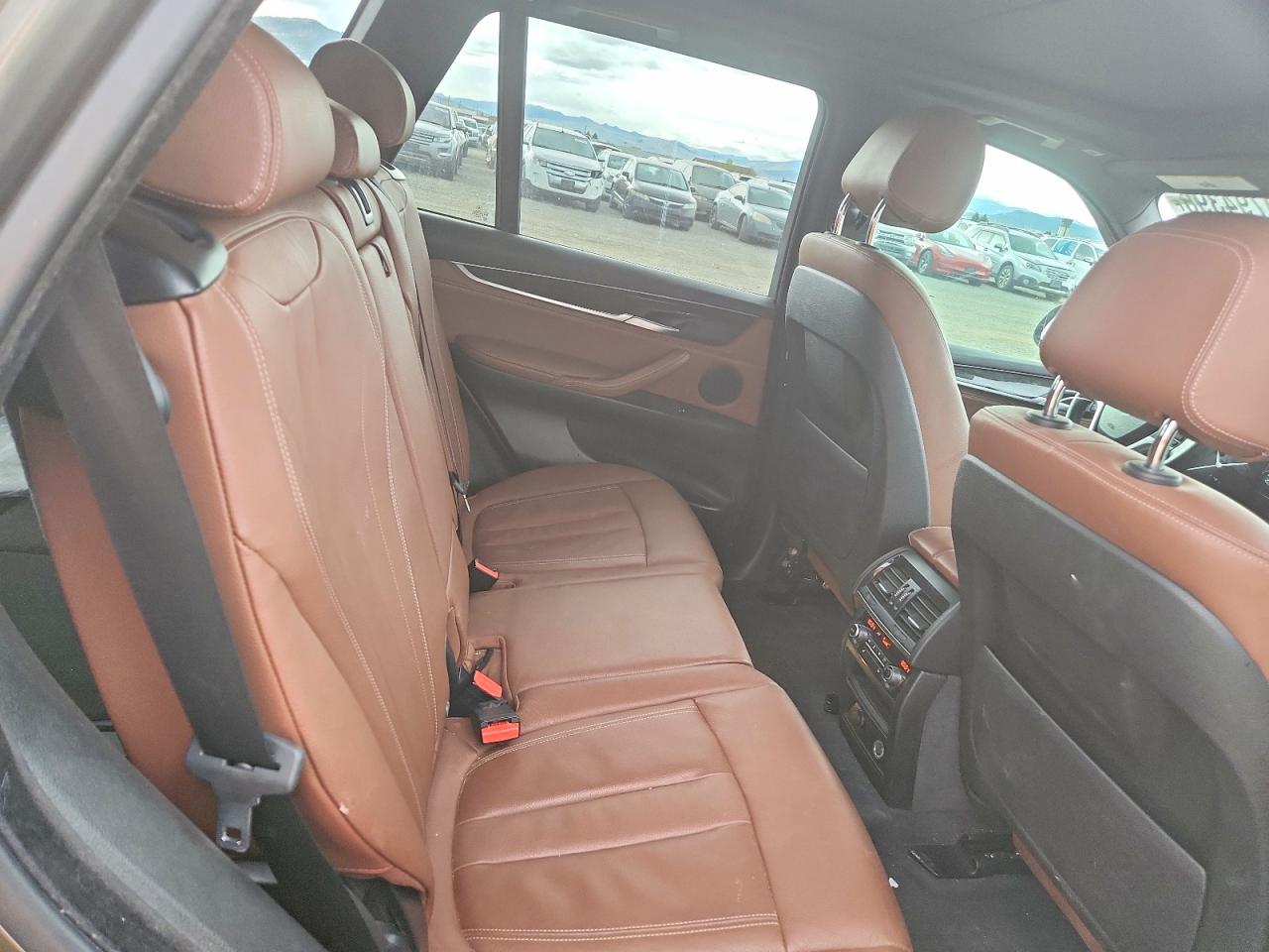 2018 BMW X5 VIN 5UXKR0C52J0X87202 photo 10