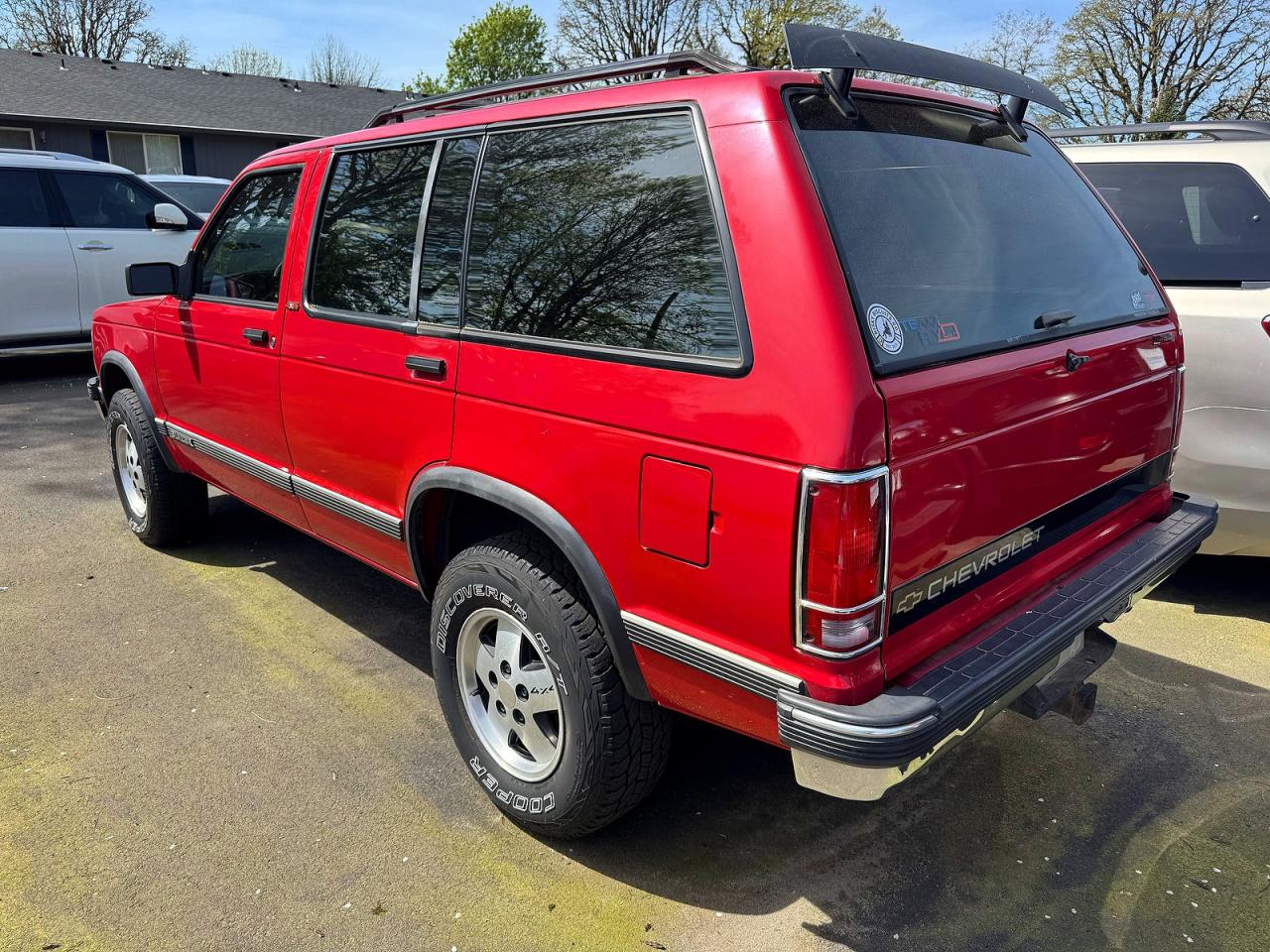 1991 Chevrolet Blazer VIN 1GNDT13Z8M2260740 photo 3
