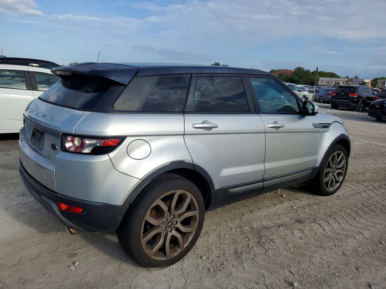 2015 Land Rangerover VIN SALVP2BG3FH963159 photo 3