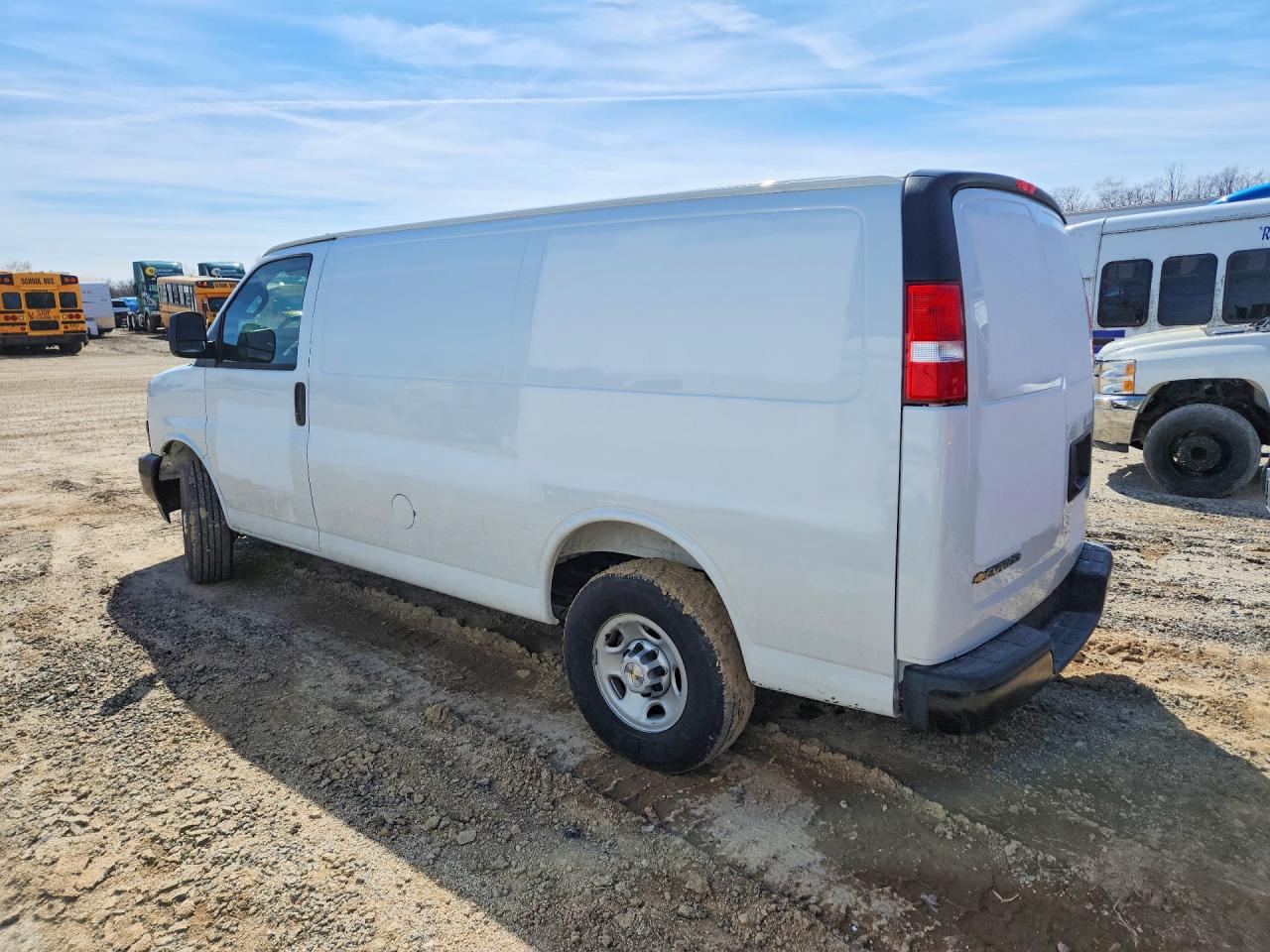 2025 CHEVROLET Express VIN 1GCWGAF74S1268062 photo 2