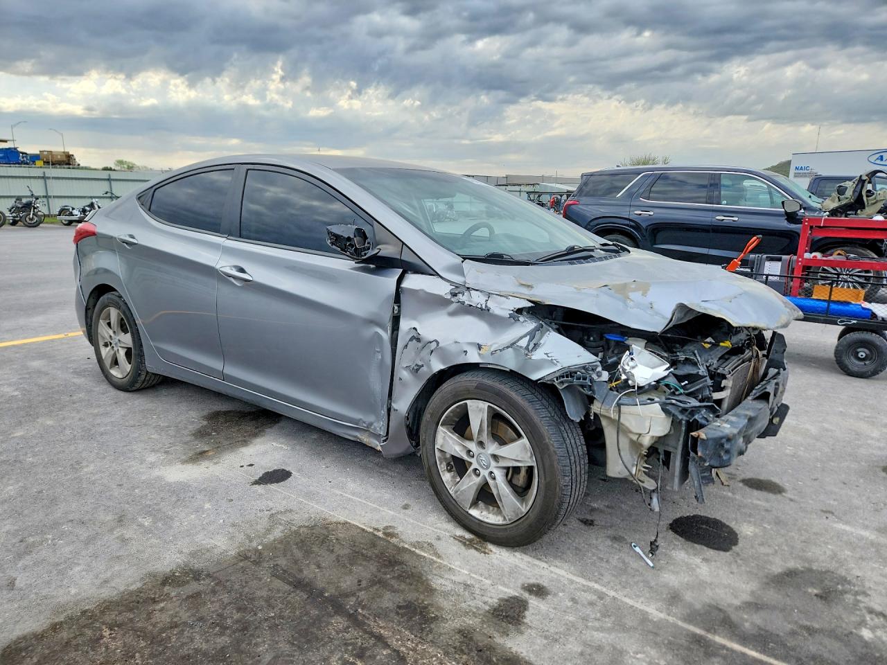 2013 Hyundai Elantra VIN KMHDH4AE0DU995711 photo 4