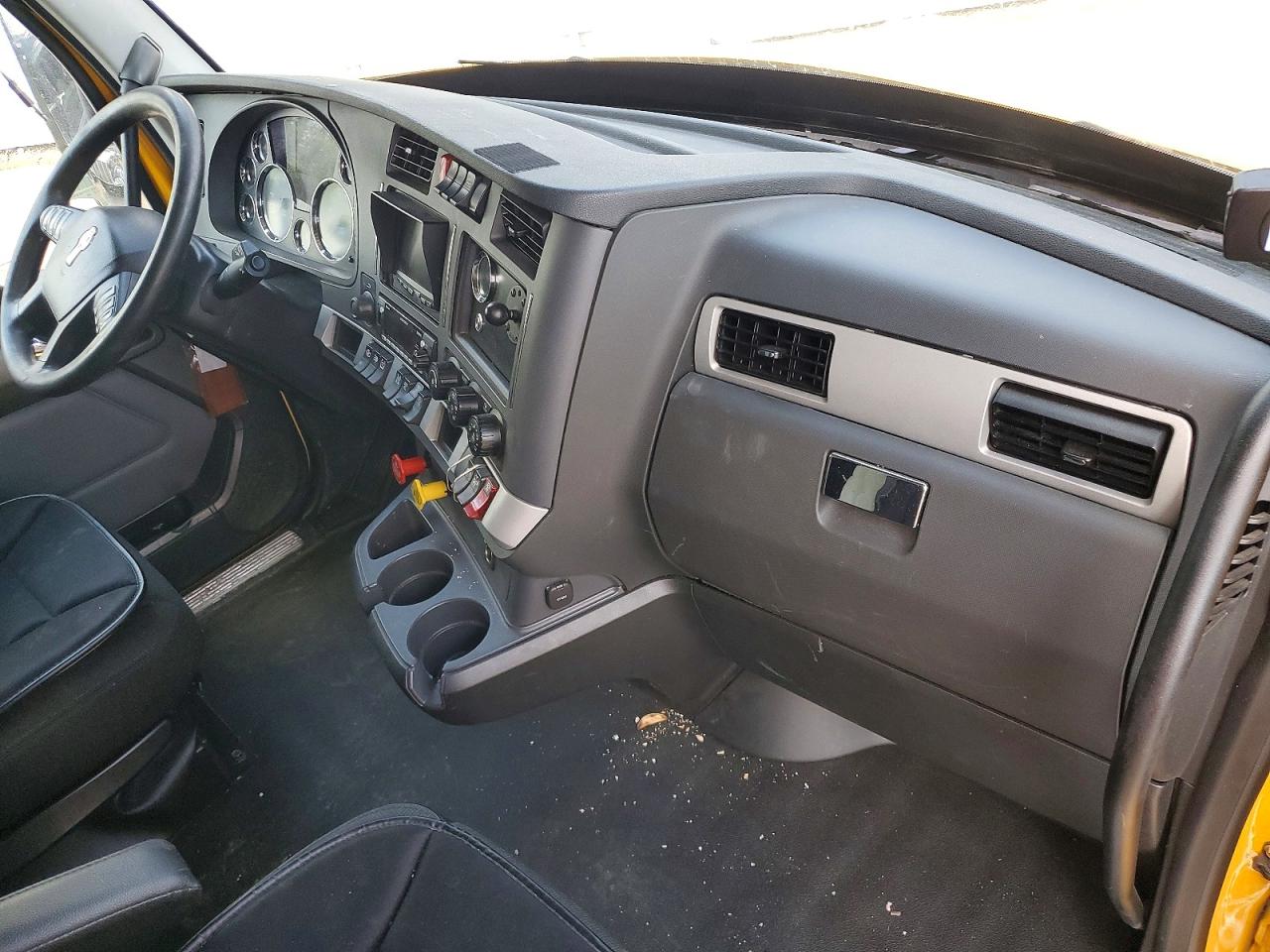 2022 KENWORTH All other VIN 1XKYDP9X3NJ130456 photo 5
