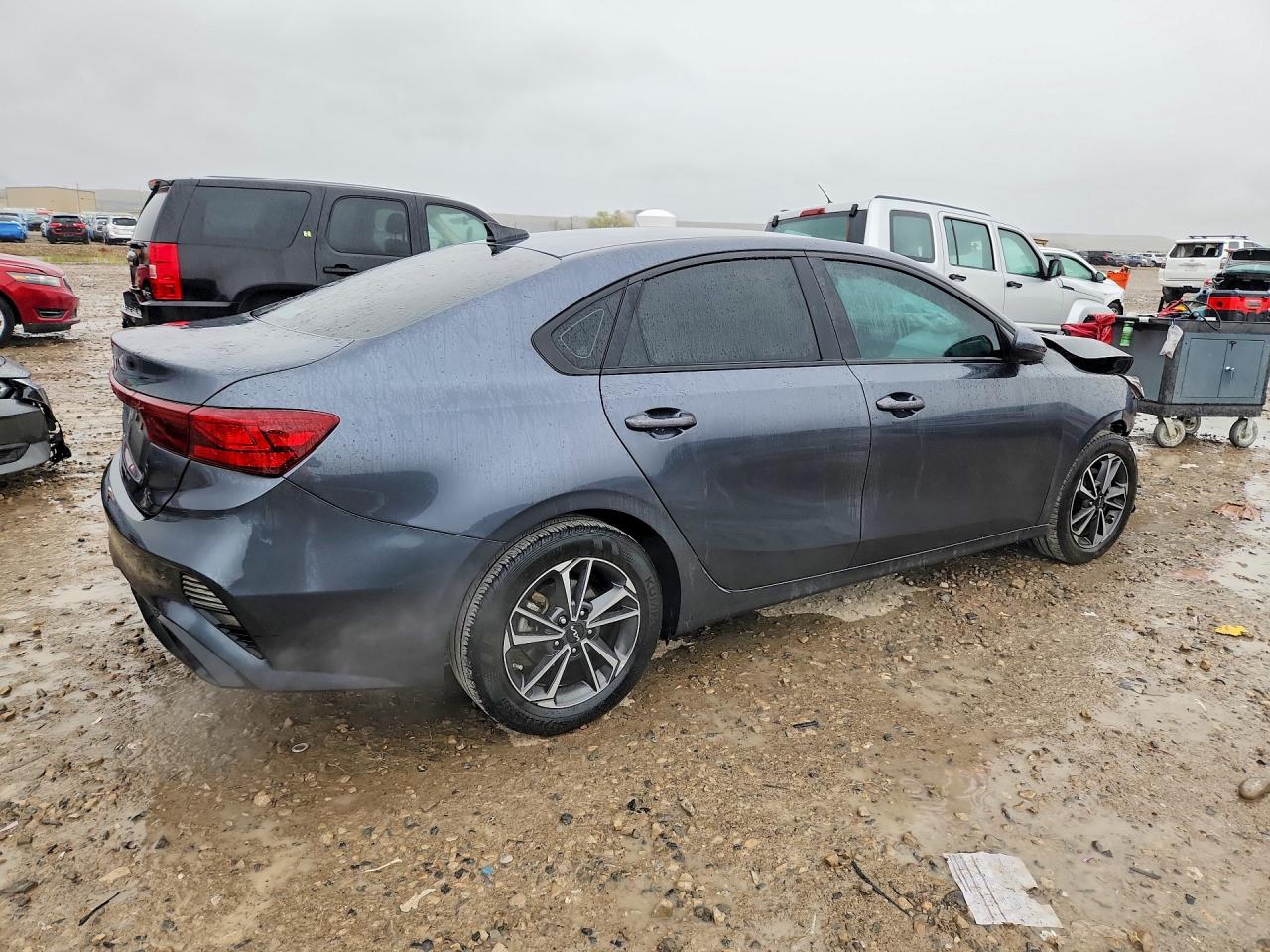 2022 Kia Forte lxs VIN 3KPF24ADXNE482889 photo 3