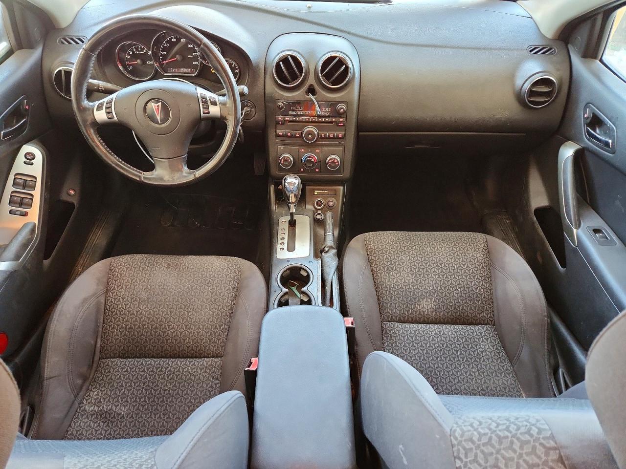 2010 Pontiac G6 VIN 1G2ZA5EK4A4132396 photo 8