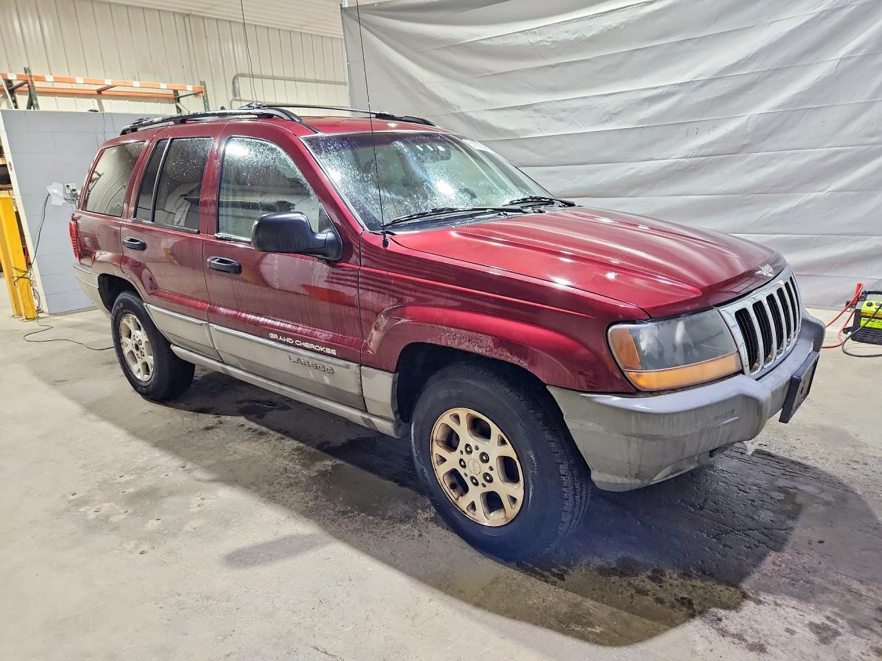 2000 JEEP Cherokee VIN 1J4GW48N9YC318367 photo 4