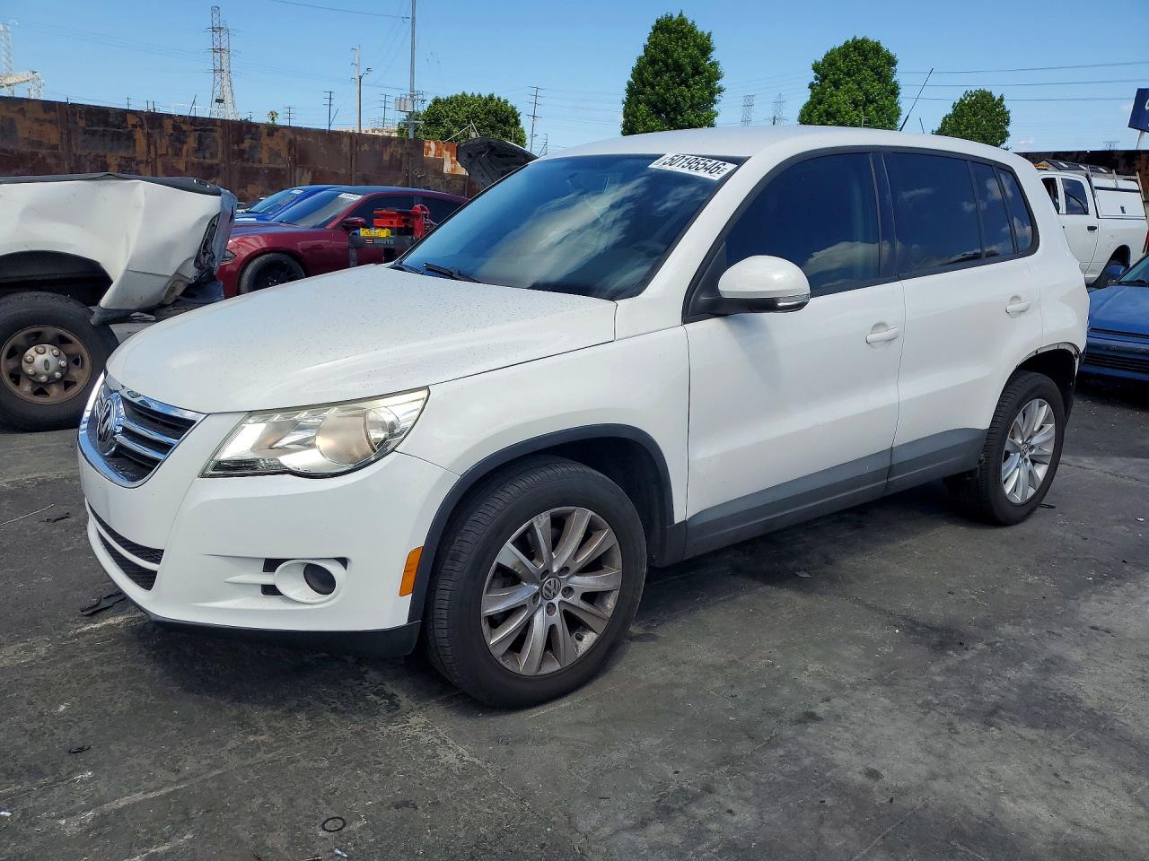 2009 Volkswagen Tiguan VIN WVGAV75N39W509119 photo 1