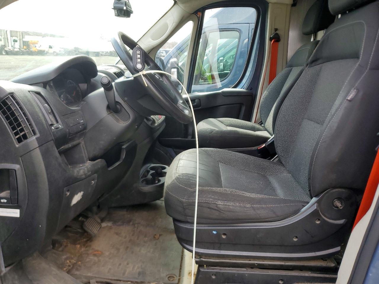 2020 RAM Promaster VIN 3C6URVJG0LE140374 photo 7