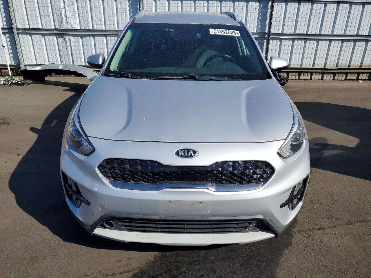 2020 Kia Niro 4d ex VIN KNDCB3LC4L5395094 photo 5
