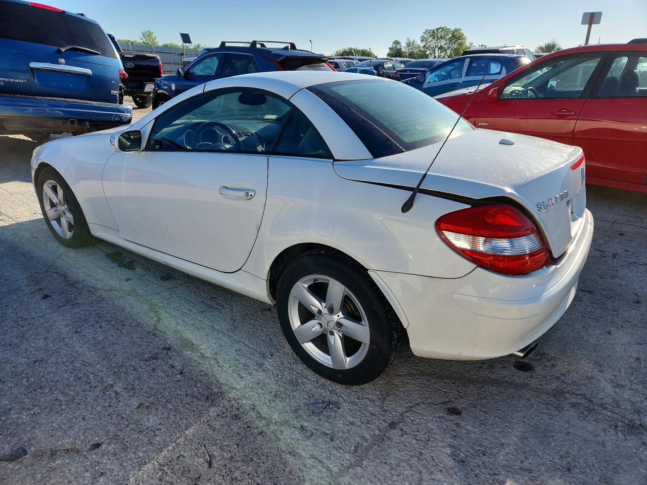 2006 Mercedes Slk-class VIN WDBWK54F16F116201 photo 2