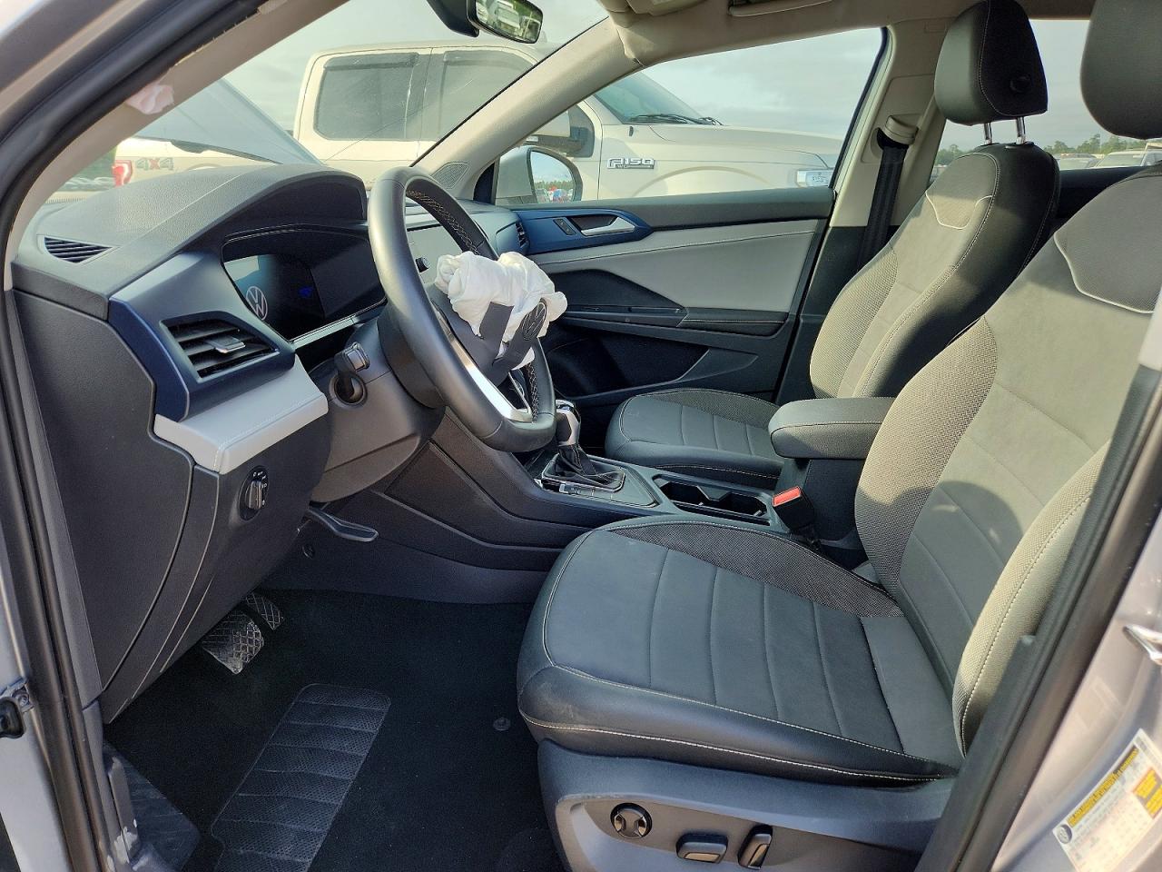 2024 VOLKSWAGEN All other VIN 3VVSX7B26RM028814 photo 7