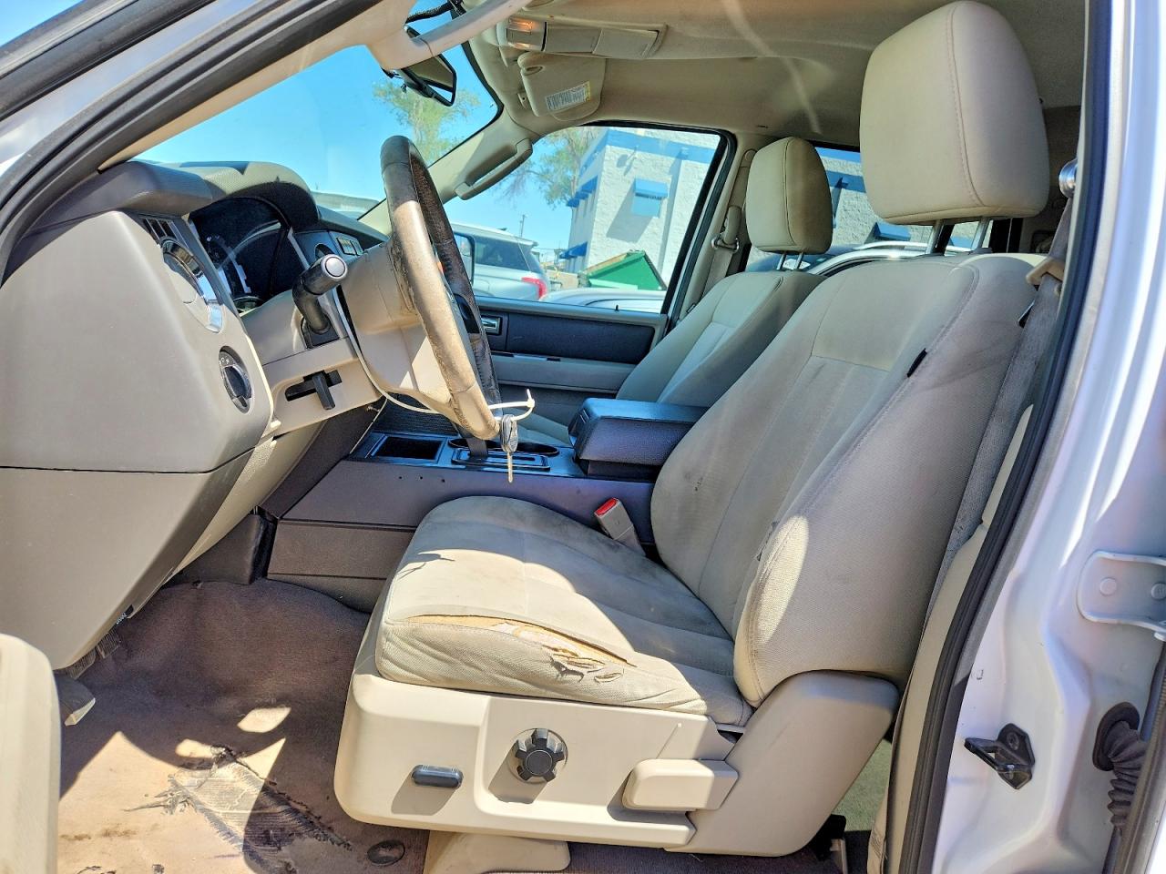 2014 Ford Expedition VIN 1FMJK1G57EEF52557 photo 7