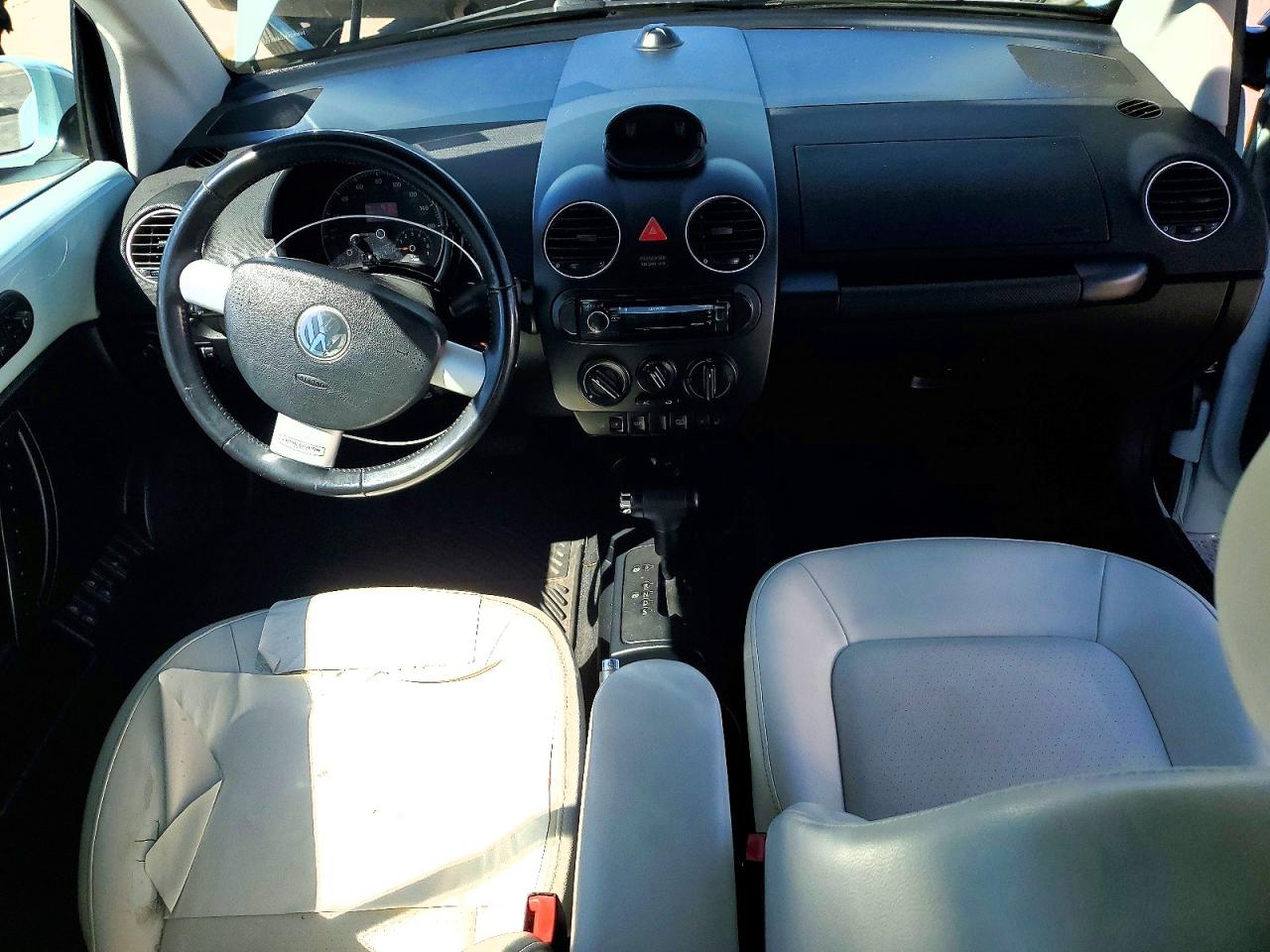 2010 Volkswagen Beetle VIN 3VWRG3AL0AM010908 photo 8