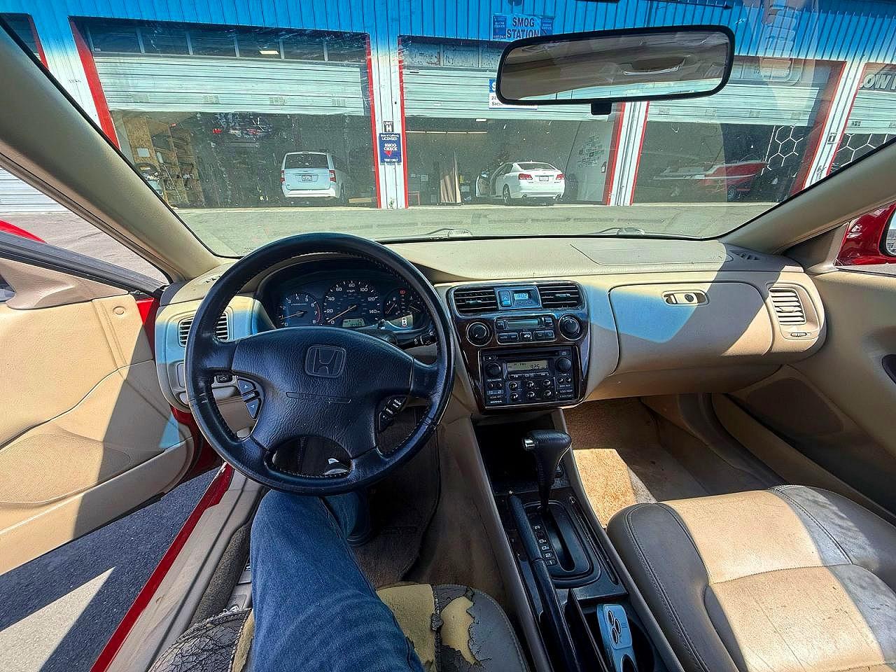 1999 Honda Accord VIN 1HGCG2251XA010541 photo 9