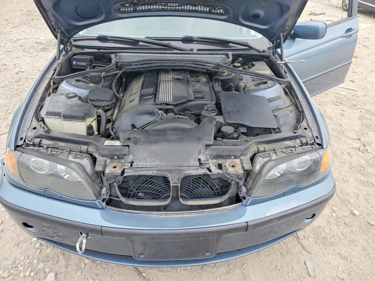 2004 BMW 3 series VIN WBAEU334X4PR10825 photo 11
