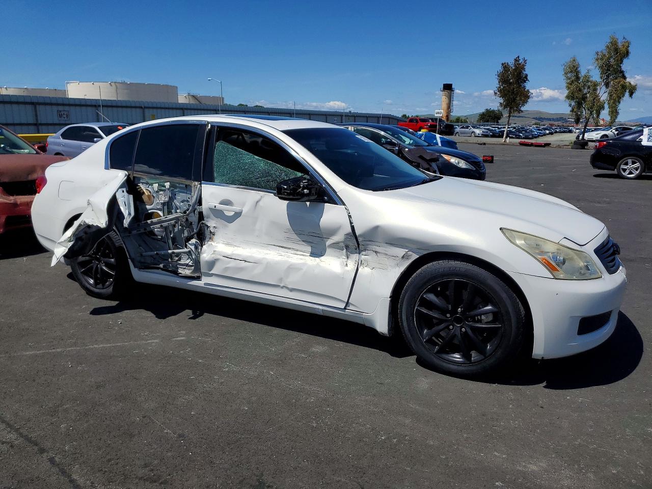 2009 Infiniti G37 VIN JNKCV61E89M305648 photo 4