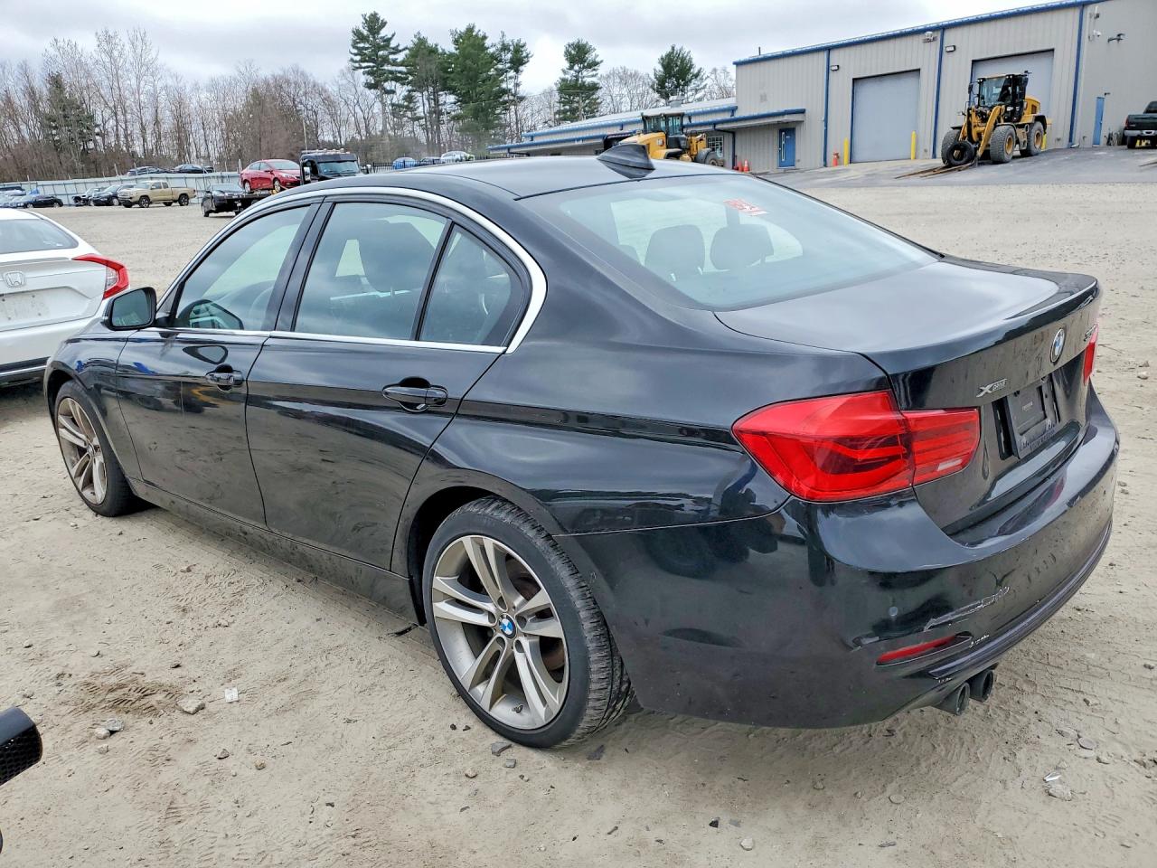 2017 BMW 3 series VIN WBA8D9C3XHA011835 photo 2