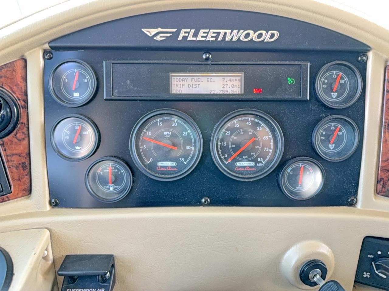 2009 FLEETWOOD All other VIN 4UZACJDT79CAE3133 photo 8