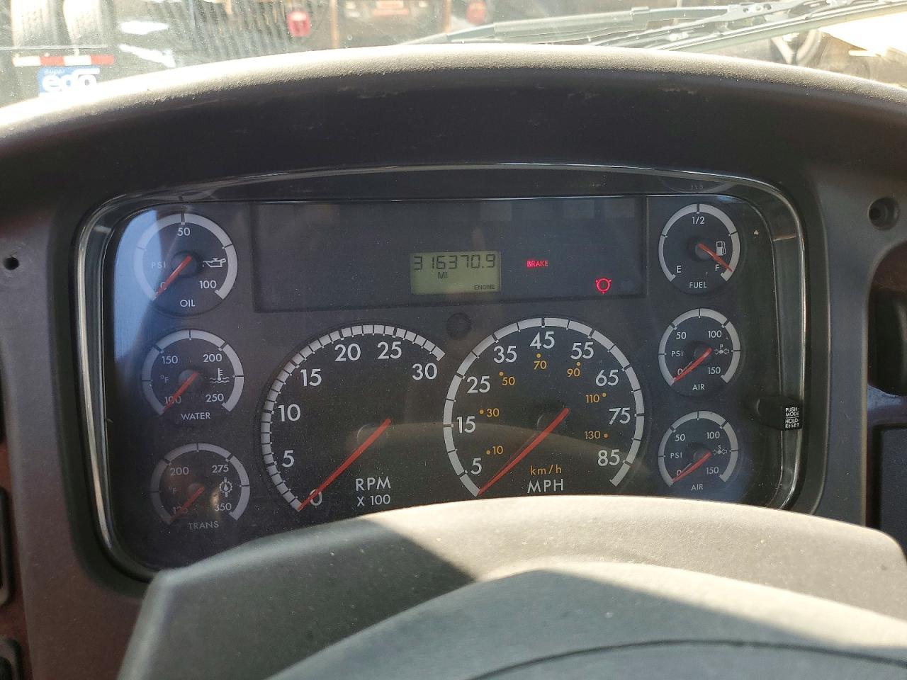 2009 FREIGHTLINER All other VIN 1FUBCXBS39HAC5844 photo 8