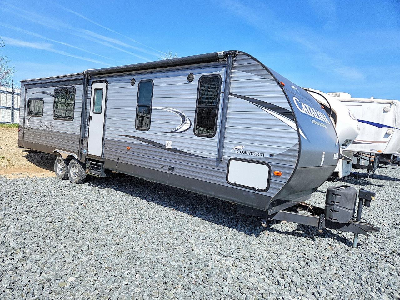2018 COACHMEN Catalina s VIN 5ZT2CAYB5JT011215 photo 1