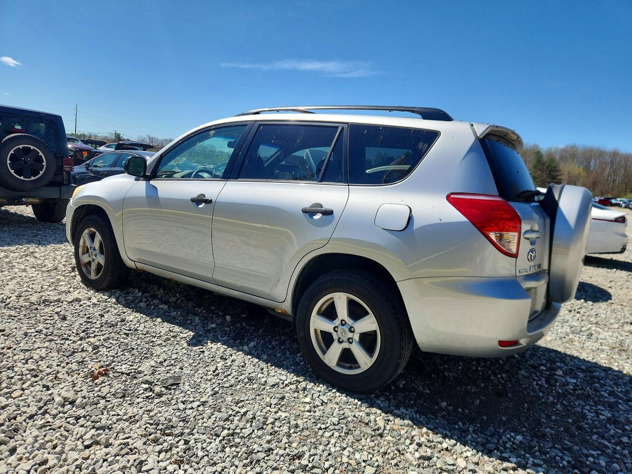 2006 Toyota Rav4 base VIN JTMBD33V966016595 photo 2