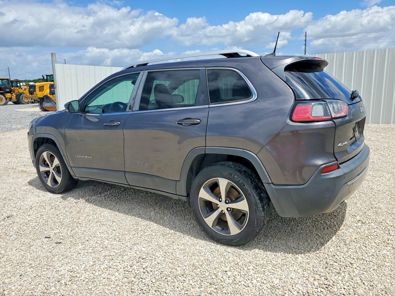 2019 Jeep Grand cher VIN 1C4PJMDN0KD142398 photo 2