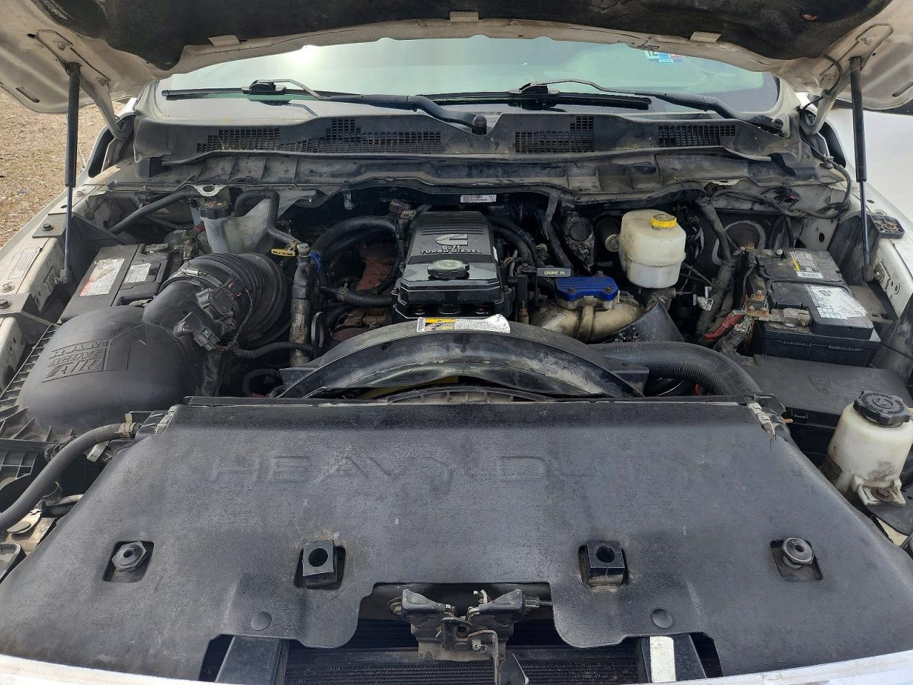 2015 Ram 3500 VIN 3C63RPGL0FG555568 photo 11