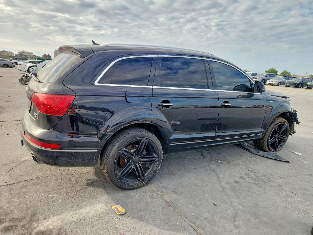 2014 Audi Q7 VIN WA1CGAFE2ED020326 photo 3