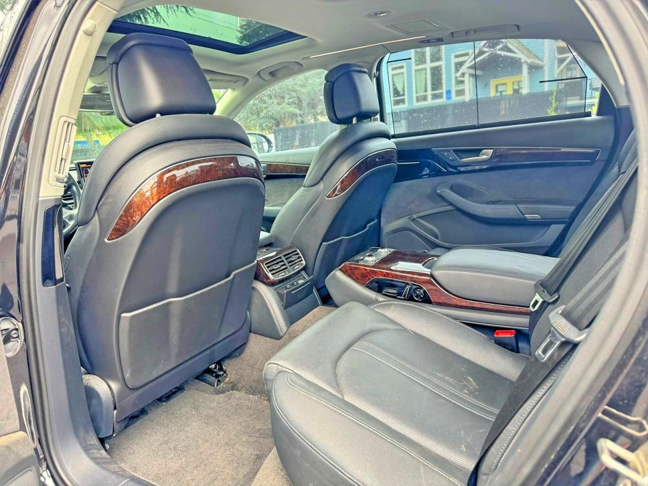 2011 Audi A8 VIN WAURVAFD2BN024120 photo 11