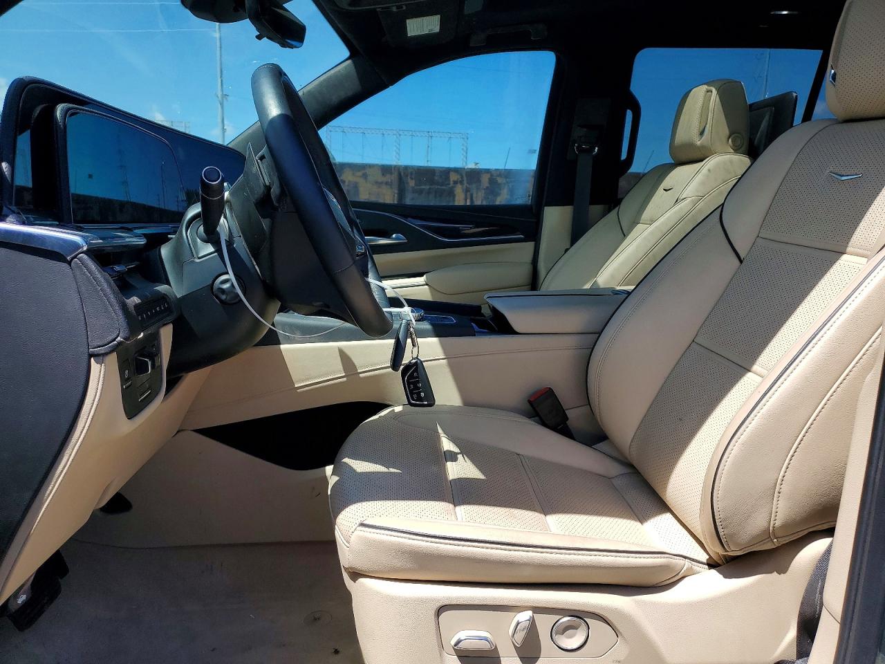 2024 Cadillac Escalade VIN 1GYS4CKL4RR191446 photo 7