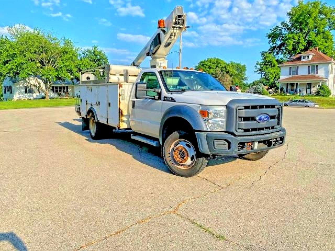 2013 Ford F450 VIN 1FDUF4HY5DEB43094 photo 1
