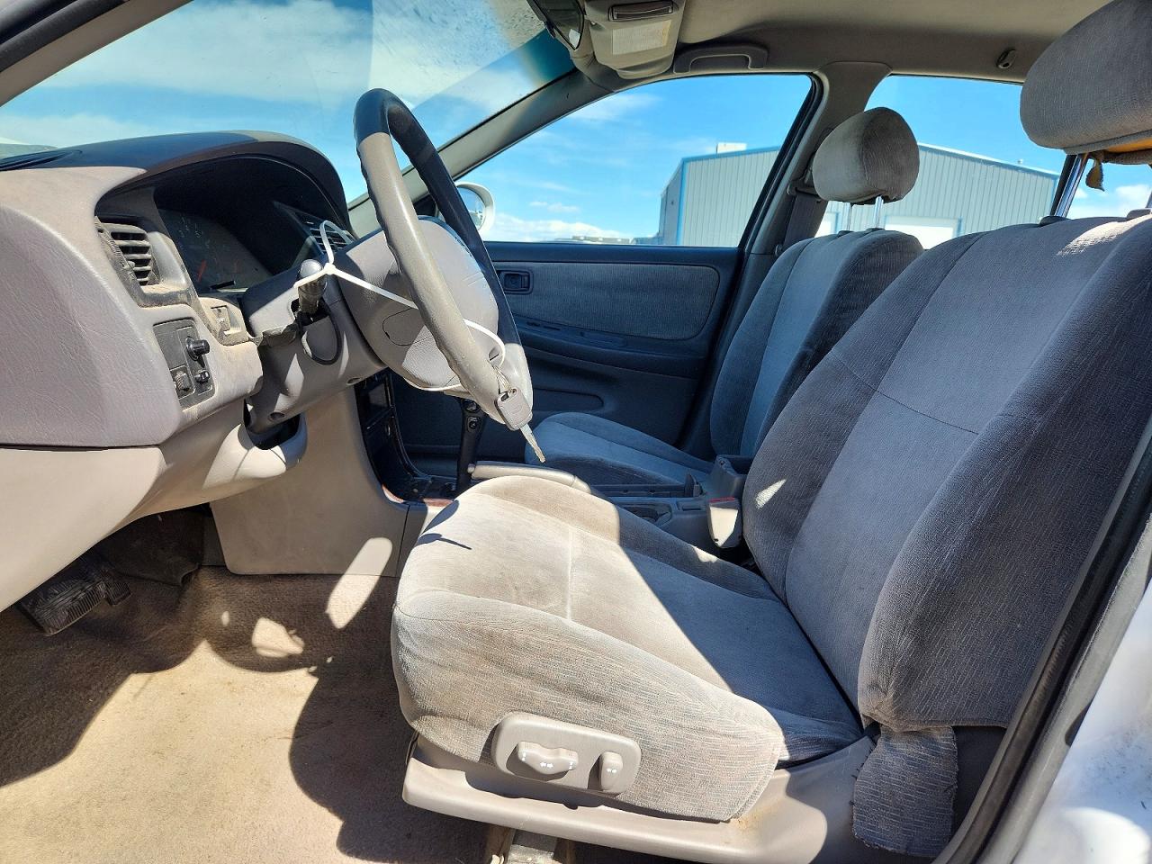 2001 Nissan Altima VIN 1N4DL01DX1C213196 photo 7