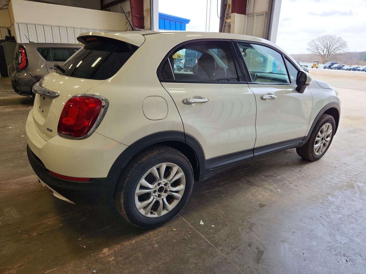 2016 Fiat 500 VIN ZFBCFYBT0GP331863 photo 3