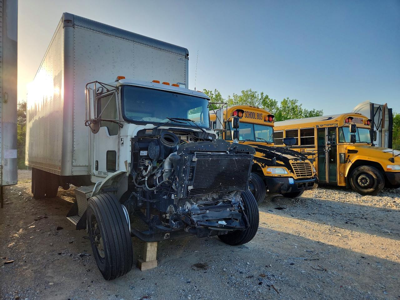 2023 KENWORTH All other VIN 2NKHHM6X8PM252159 photo 4