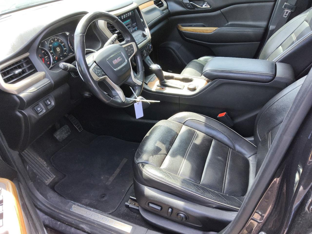 2017 GMC Acadia den VIN 1GKKNPLS7HZ135665 photo 7