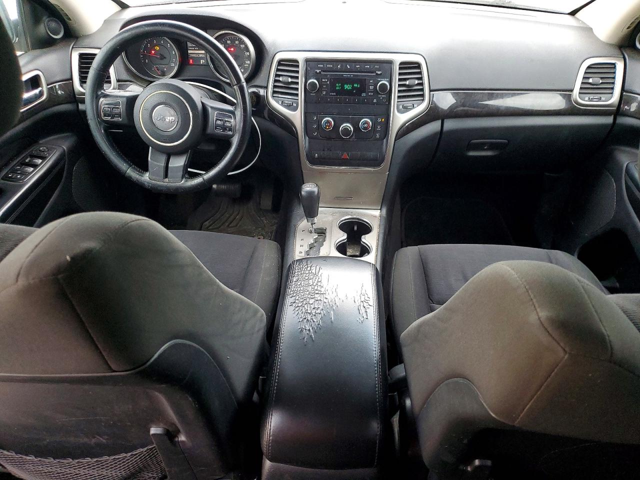 2011 JEEP Cherokee VIN 1J4RR4GG5BC614951 photo 8