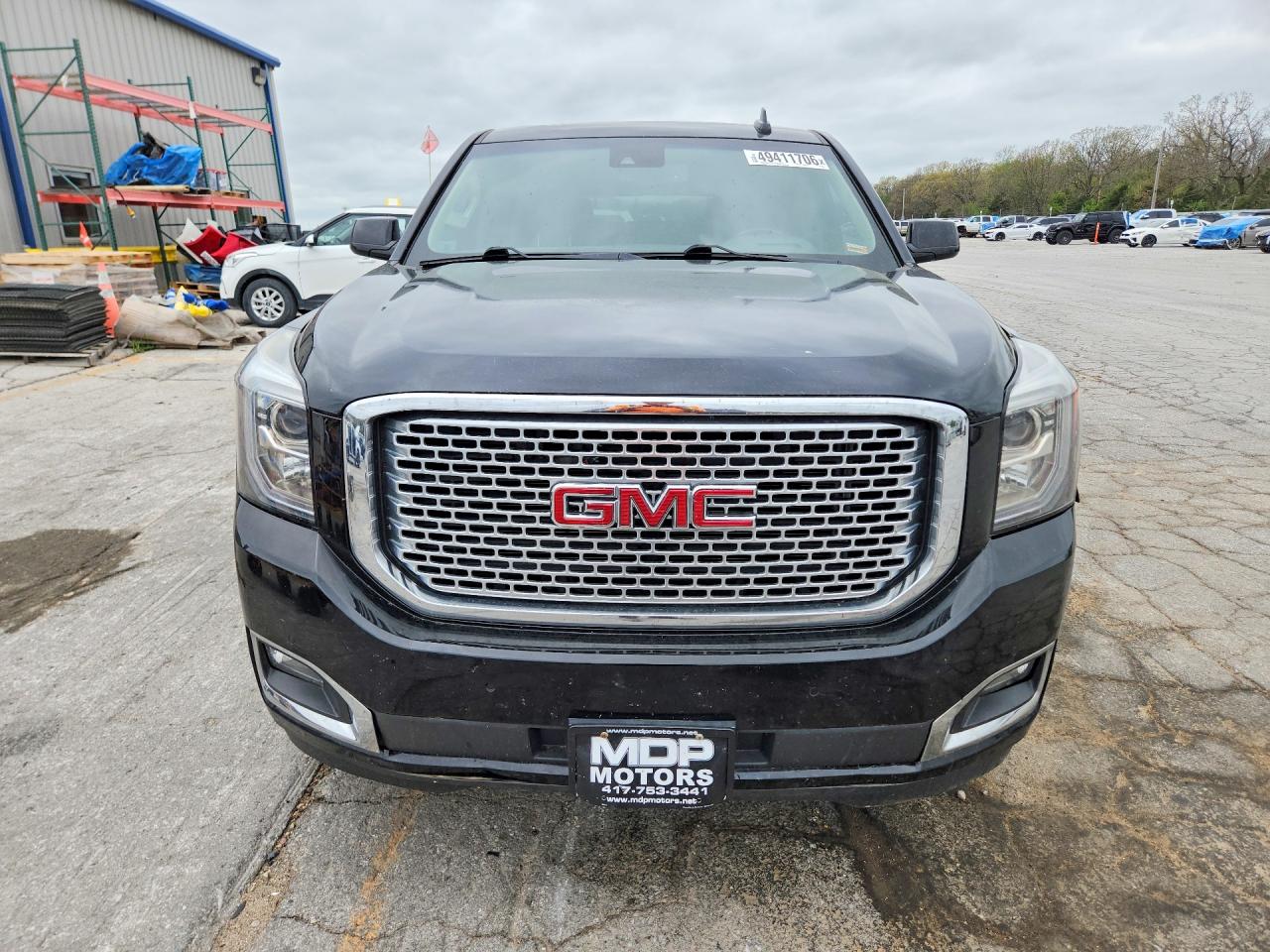2017 GMC Yukon VIN 1GKS2HKJXHR373422 photo 5